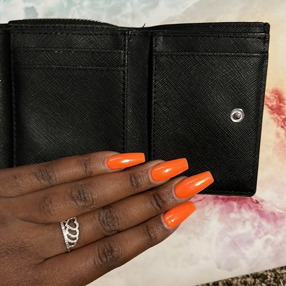 MICHAEL KORS black leather mini wallet 🖤 - Picture 5 of 7